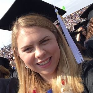 Meet your Posher, Amy